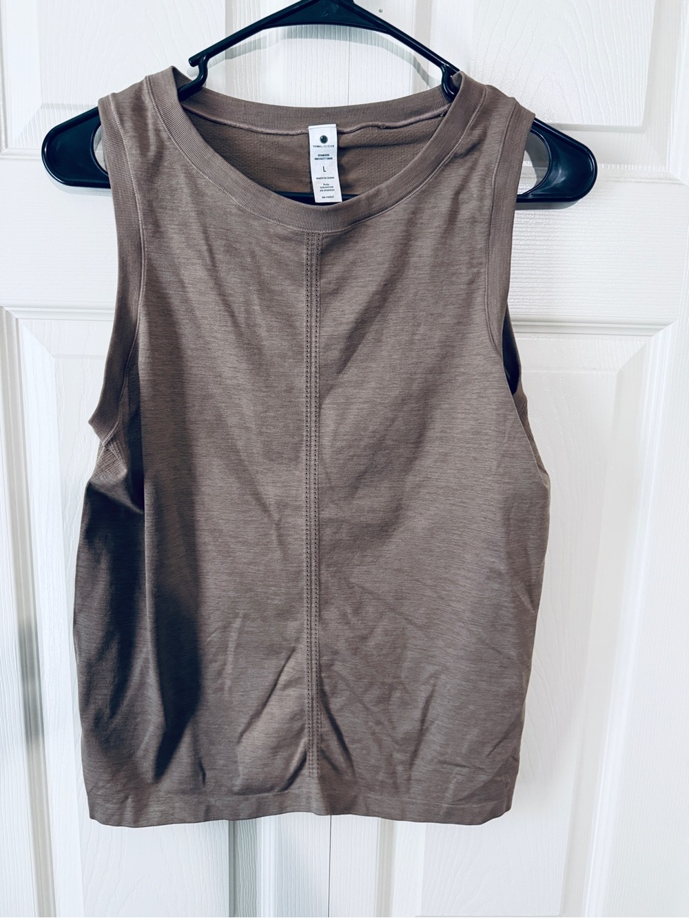 8 set bundle woman’s crop top size L
